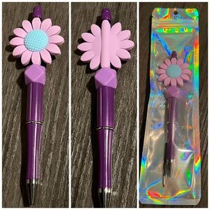 Flower beaded focal pen